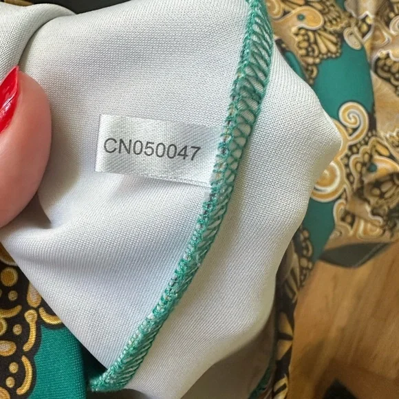 New York & Company Women's Stretch Sheath Dress Gold\Green | Small - Picture 15 of 16